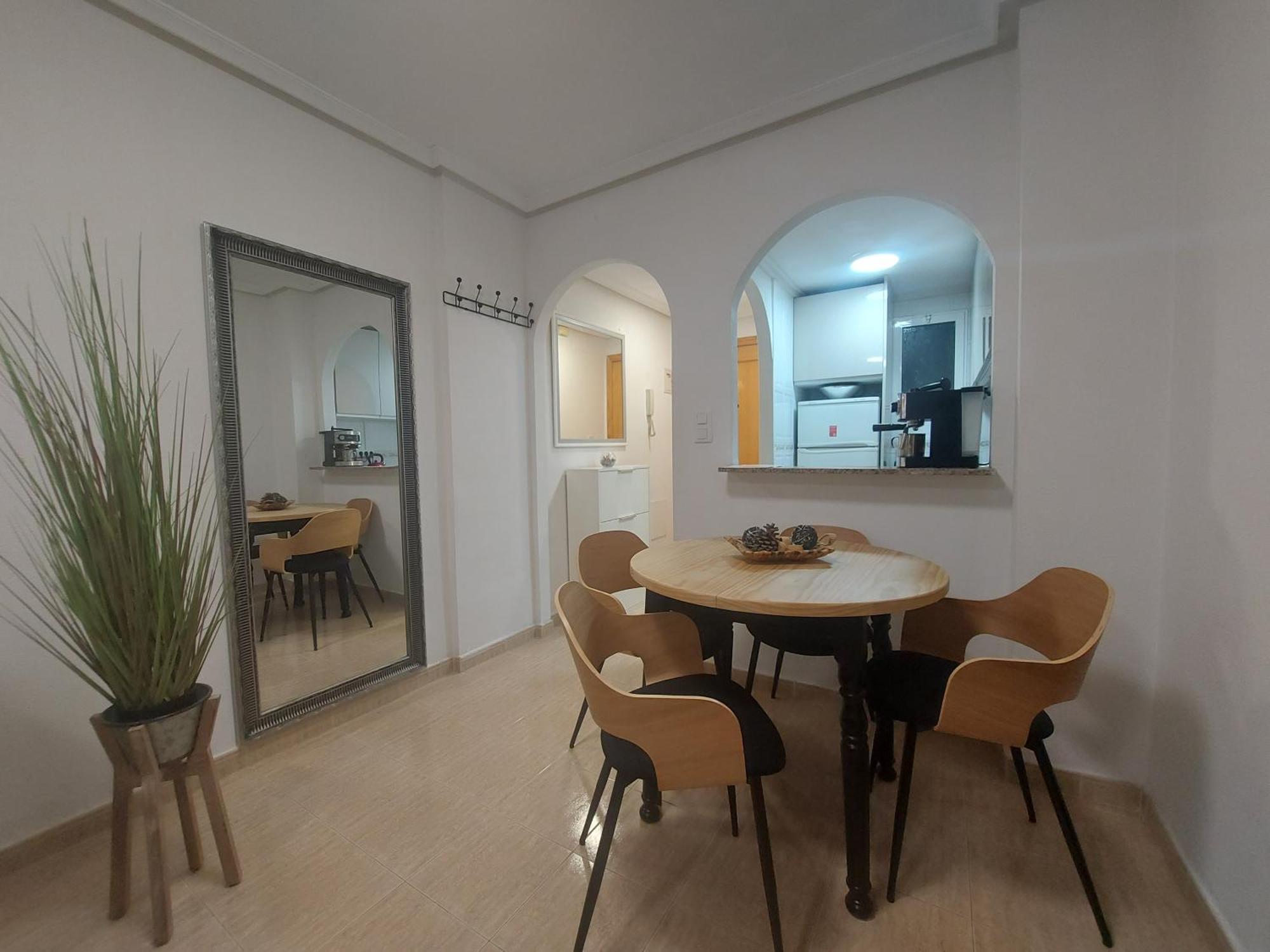Linmarko Apartamento En Centro De Torrevieja Bagian luar foto
